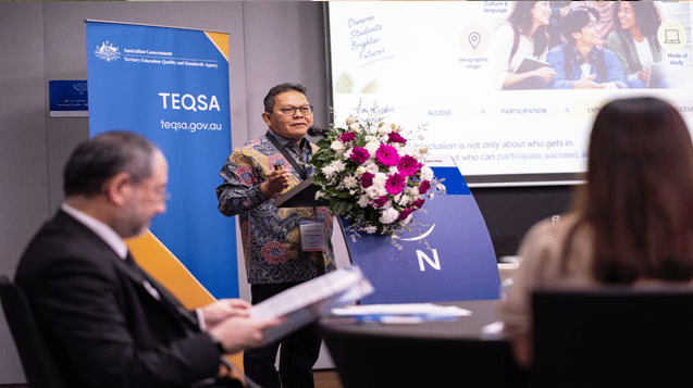 Direktur DE BAN-PT Pembicara pada Simposium Pendidikan Tinggi ASEAN di Bangkok Thailand